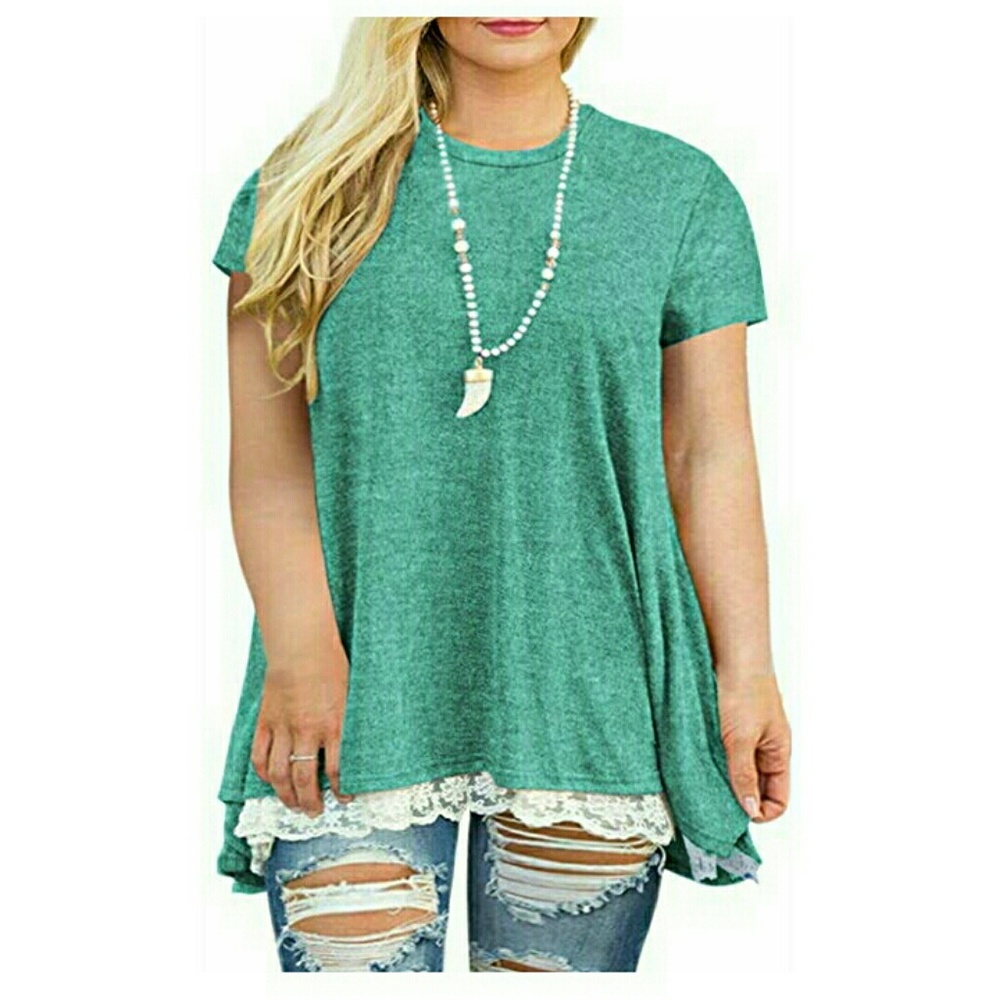 Plus size lace hem tunic top